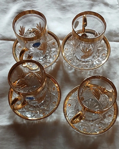 Verres thé sous tasses - à,